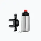 Láhve a košíky na bidony