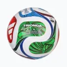 Fotbalové míče na trávu