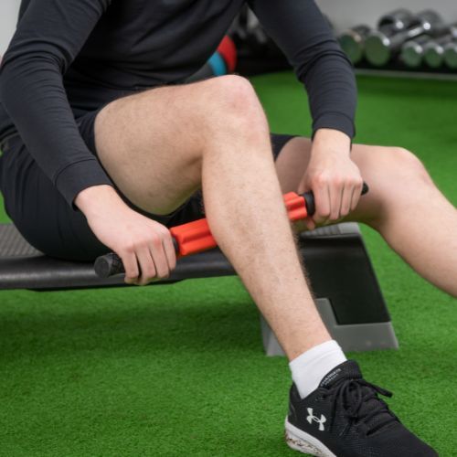 Masážní válec Pure2Improve Massage Bar červený 02141