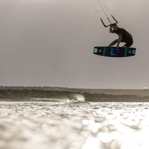 Kitesurfingové prkno Duotone Kite TT Select 2022 blue 44220-3425