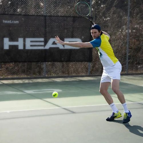 Tenisová raketa HEAD Gravity MP černá 233821