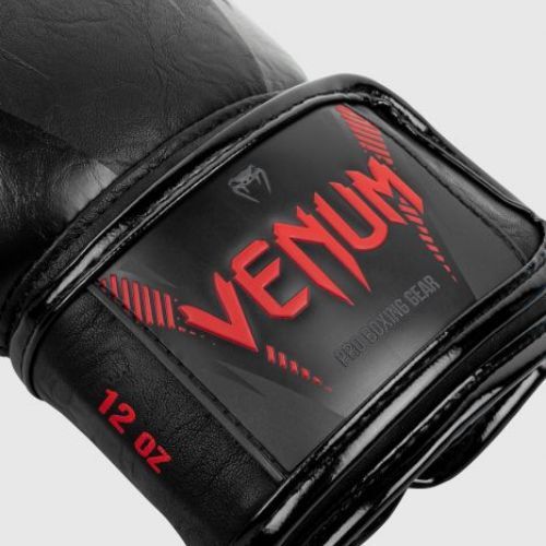 Boxerské rukavice Venum Impact černé VENUM-03284-100-10OZ