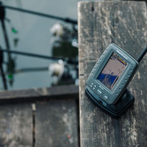 Zavážecí loďka BearCreeks iPilot40 s GPS Autopilot System + Echosonda BC202 camou IPILOT40.CAMOU