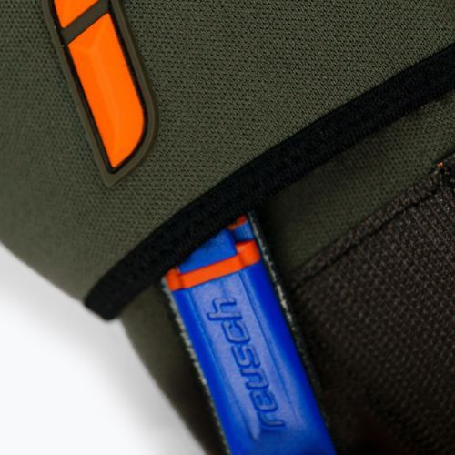 Brankářské rukavice Reusch Attrakt Speedbump Ortho-Tec zelené 5370078-5556