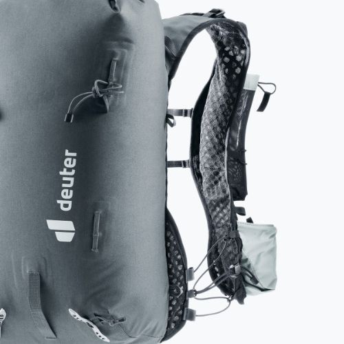 Lezecký batoh Deuter Vertrail 16 l šedý 33630234424