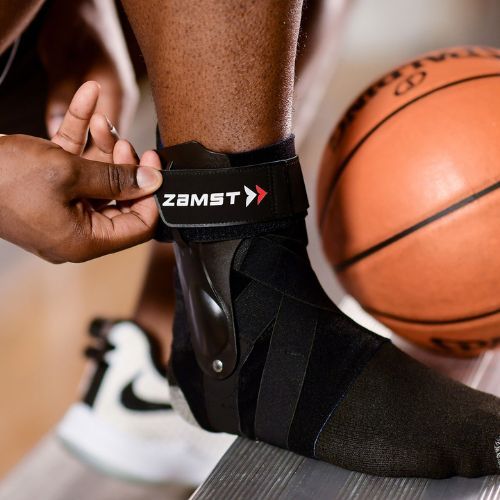 Ortéza pravého kotníku Zamst A2-DX Ankle Right černá 670601