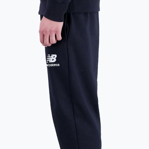 Pánské trekingové kalhoty New Balance Essentials Stacked Logo French černé NBMP31539BK
