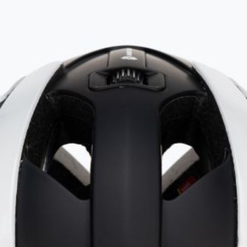 Cyklistická přilba Lazer Genesis bílá BLC2207887323