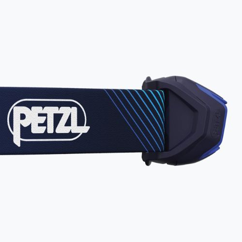 Čelová svítilna Petzl Actik Core modrá E065AA01