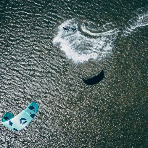 DUOTONE kitesurfingový drak Vegas mint green 44220-3001