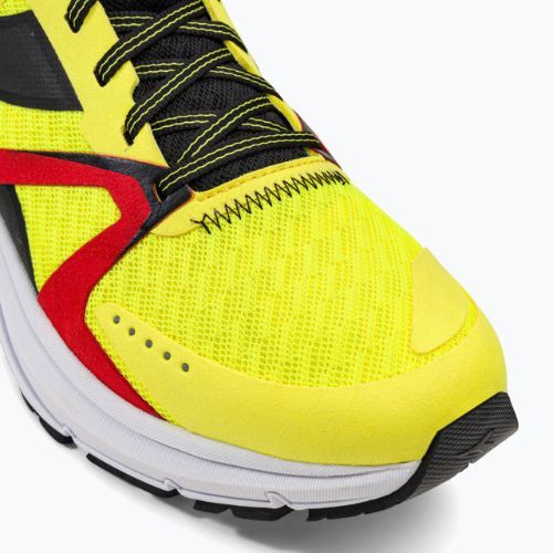 Pánská běžecká obuv Diadora Mythos Blushield 8 Vortice yellow DD-101.179087-D0273