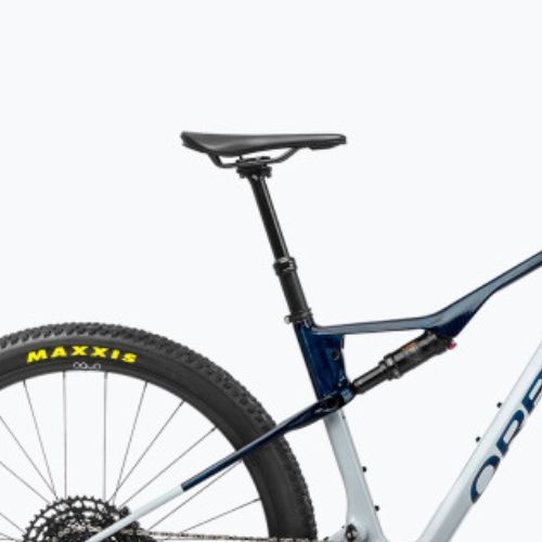 Horské kolo Orbea Oiz M20 2023 halo silver/blue carbon view