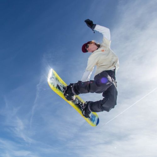 Dámský snowboard Bataleon Distortia