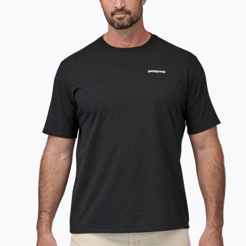 Pánské trekingové tričko Patagonia P-6 Logo Responsibili-Tee black