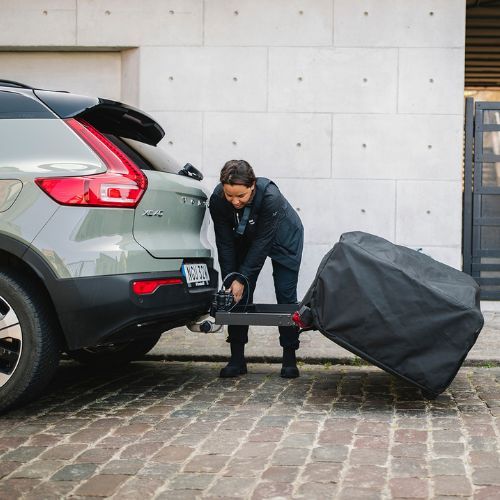 Střešní stan pro 3 osoby  Thule Outset Towbar