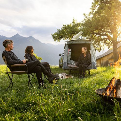 Střešní stan pro 3 osoby  Thule Outset Towbar