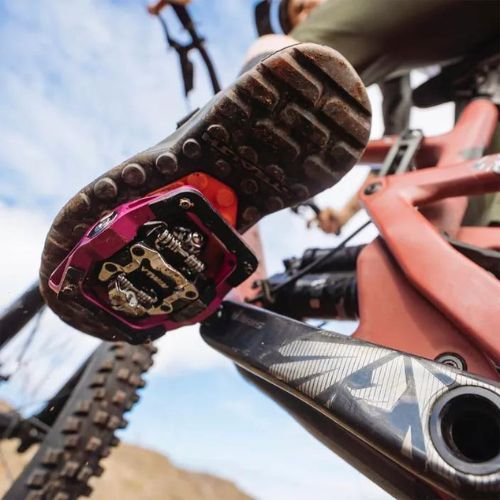 Dámská MTB cyklistická obuv adidas FIVE TEN Trailcross Clip In core black/grey three/red