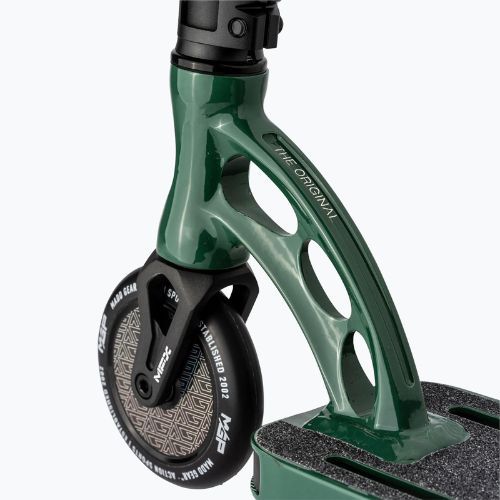 Freestyle koloběžka MGP Origin Extreme liquid coated/pearlized green