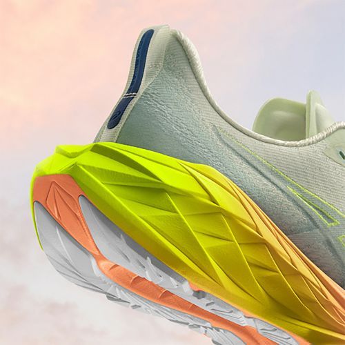Dámské běžecké boty ASICS Novablast 4 Paris cool matcha/safety yellow