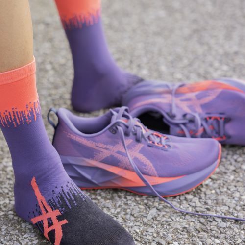 Dámské běžecké boty ASICS Novablast 5 greyish purple/coral reef