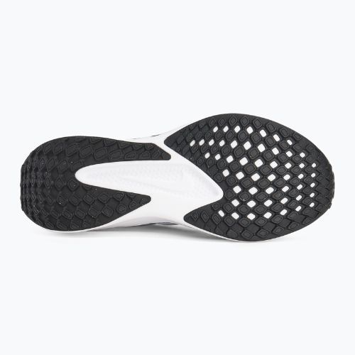 Pánské běžecké boty Nike Quest 6 white/dusty cactus/black