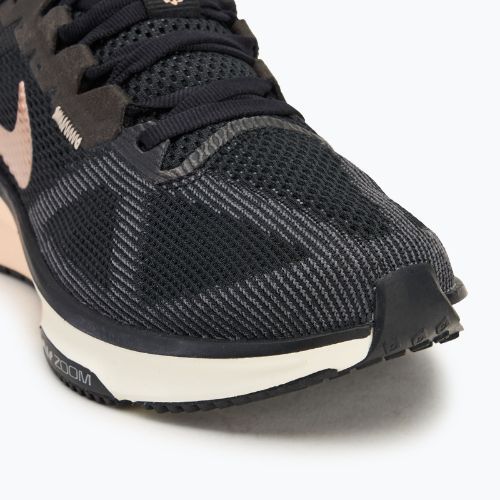 Dámské běžecké boty Nike Structure 25 black/crimson tint/ anthracite/metallic red bronze