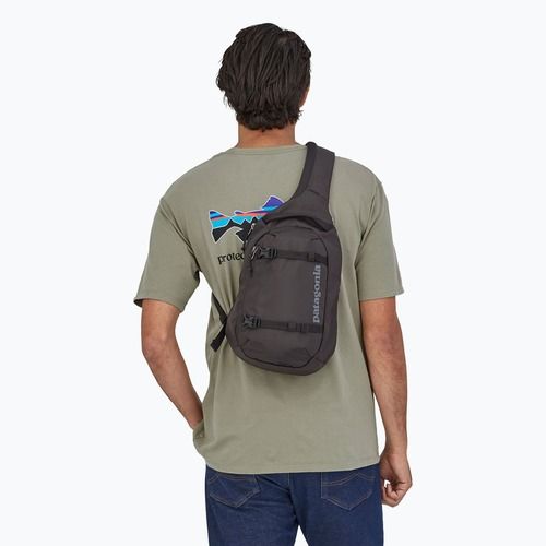 Batoh přes rameno Patagonia Atom Sling 8 l black