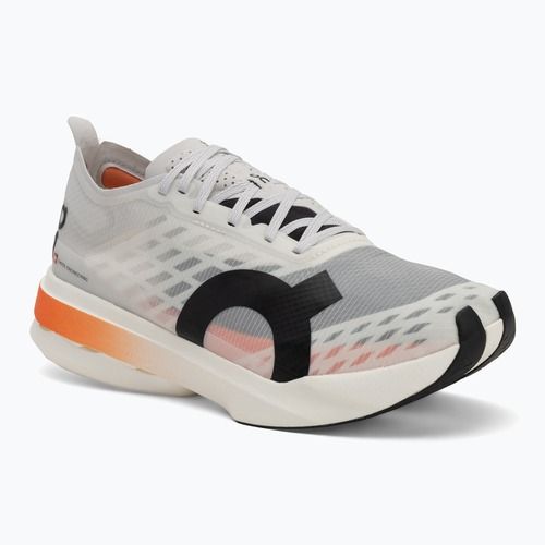 Dámské běžecké boty On Cloudboom Strike white/black