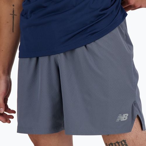 Pánské běžecké šortky New Balance RC Seamless 7" graphite
