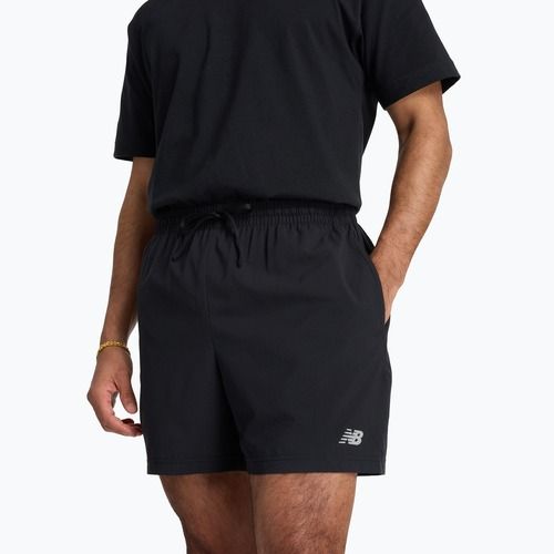 Pánské běžecké šortky New Balance Sport Essential 5" black