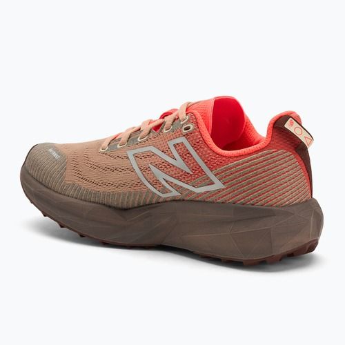 Dámské běžecké boty New Balance FuelCell Venym urgent red