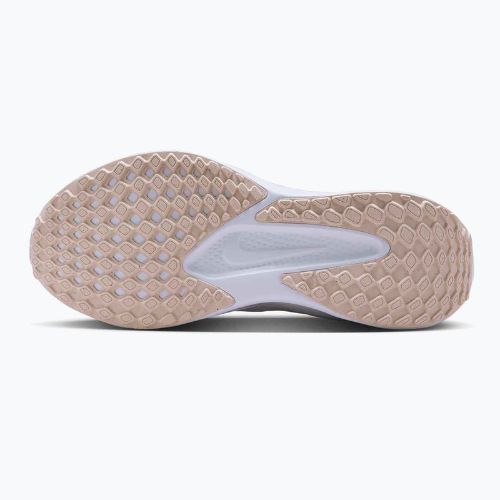 Dámské běžecké boty Nike Quest 6 white / bright crimson / washed coral