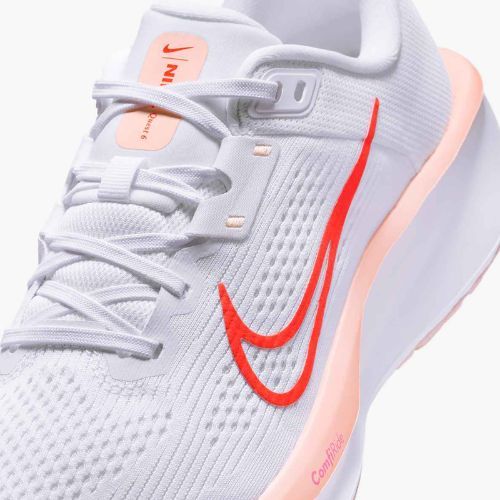 Dámské běžecké boty Nike Quest 6 white / bright crimson / washed coral