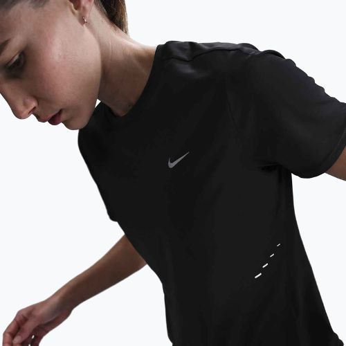 Dámské běžecké tričko Nike Swift Dri-Fit black