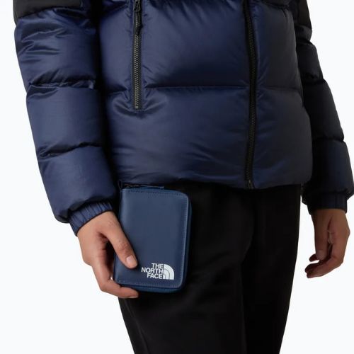 Peněženka The North Face Base Camp Voyager shady blue/summit navy