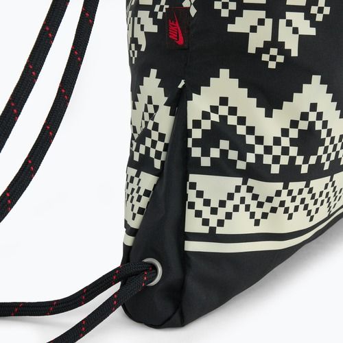 Vak Nike Heritage 13 l black/coconut milk/university red