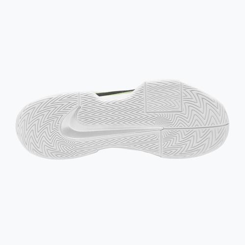Pánské tenisové boty Nike GP Challenge Pro white/pure platinum/volt/black