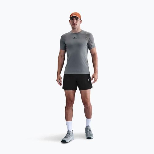 Pánské tréninkové tričko Nike Pro Training Dri-Fit smoke grey/black