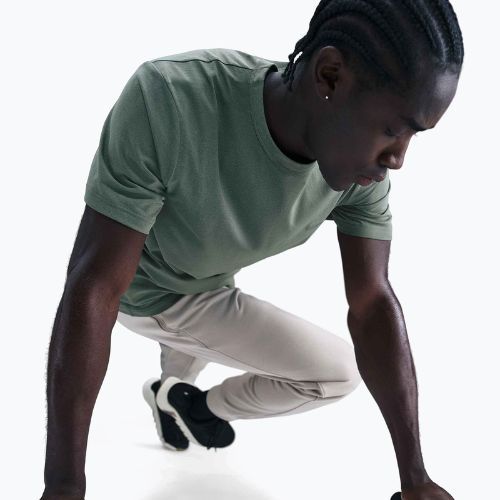 Pánské tričko Nike Dri-Fit UV Hyverse clay green/clay green