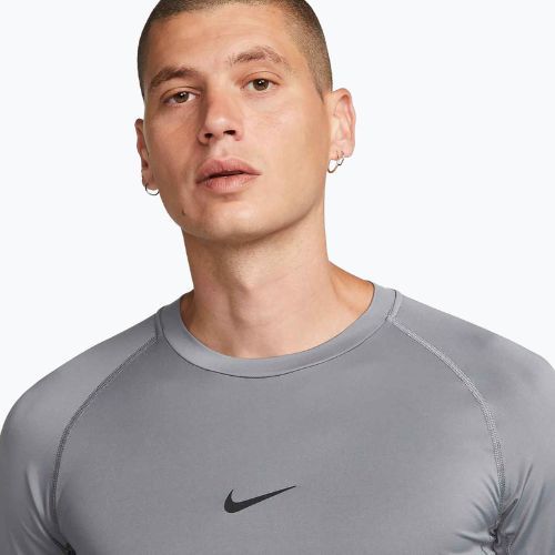 Pánské tréninkové tričko Nike Pro Dri-Fit Tight Fitness smoke grey/black
