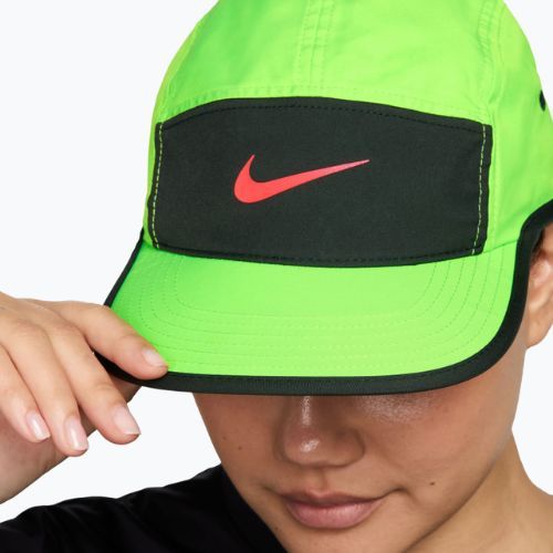 Kšiltovka Nike Dri-Fit Fly electric green/black spruce/hot lava