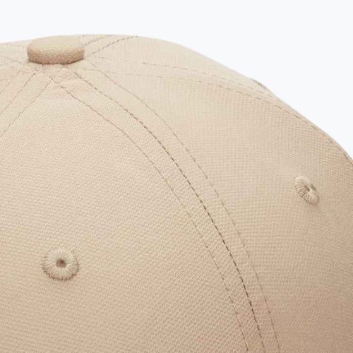 Kšiltovka Nike Dri-Fit Club khaki/metallic silver