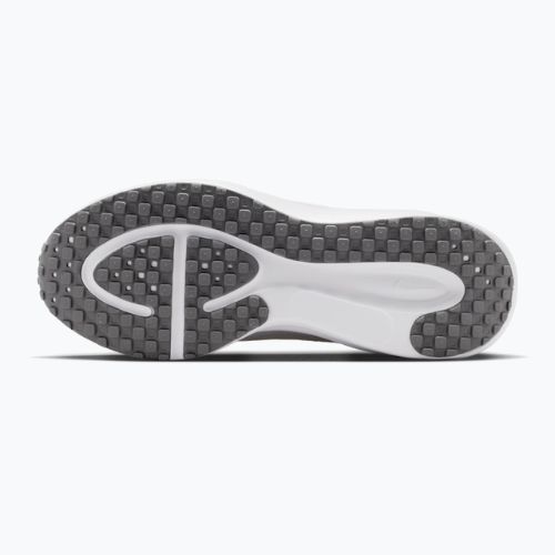 Dámské běžecké boty Nike Revolution 8 Sail/White/Pencil Point/Chalk