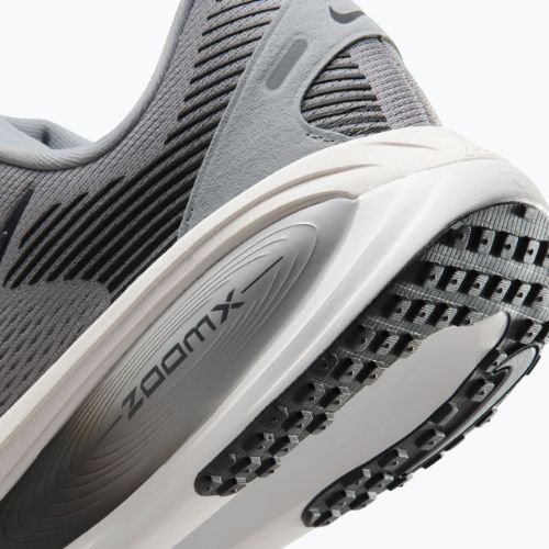 Pánské běžecké boty Nike Vomero 18 wolf grey/pure platinum/anthracite