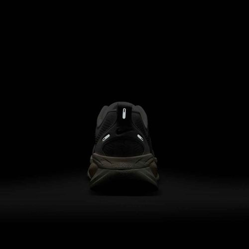 Pánské běžecké boty Nike Vomero 18 summit white/coconut milk/black