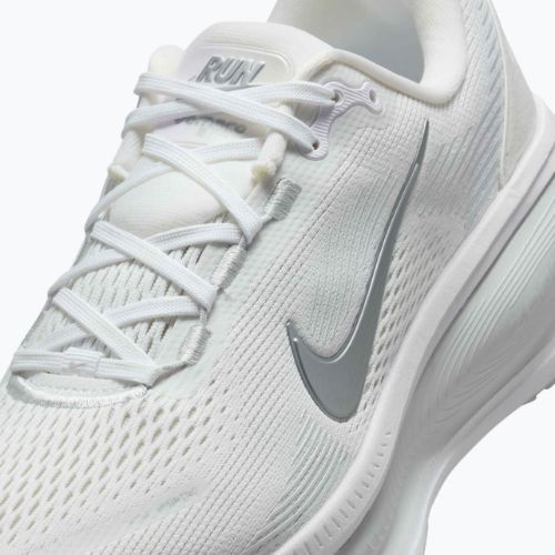 Dámské běžecké boty Nike Vomero 18 white/photon dust/metallic silver