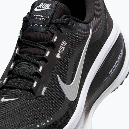 Pánské běžecké boty Nike Vomero 18 GORE-TEX black/anthracite/white/metallic silver