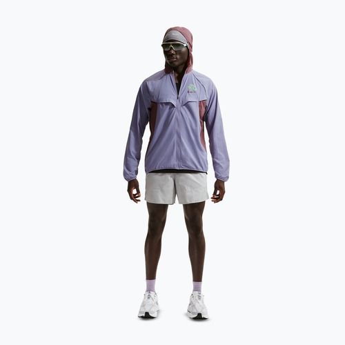 Pánská běžecká bunda Nike Fly Nike Stride iron purple/tattoo