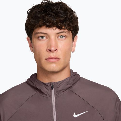 Pánská běžecká bunda Nike Stride Repel UV tattoo/light violet ore