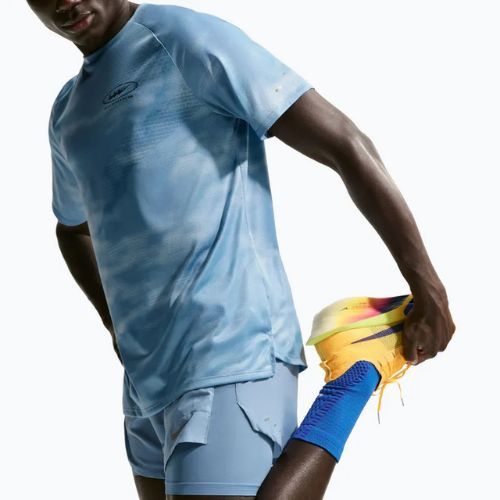 Pánské běžecké šortky Nike Stride Dri-Fit Hybrid 5" Work Blue